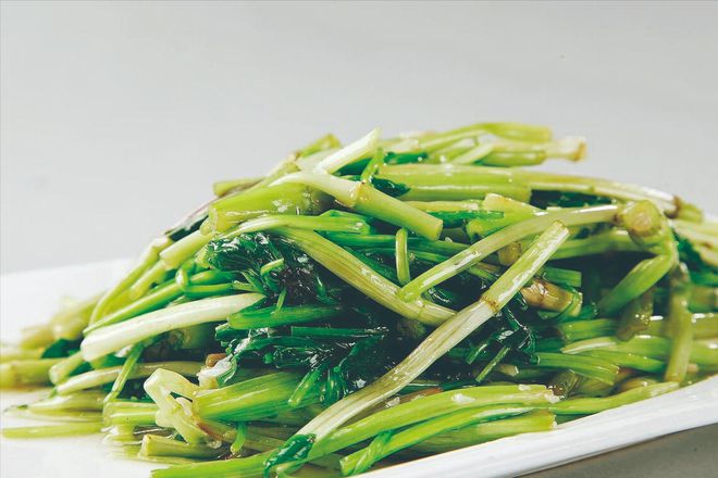 雨水节气后建议中老年：少吃猪肉和牛肉多吃3菜去掉寒和湿(图3)